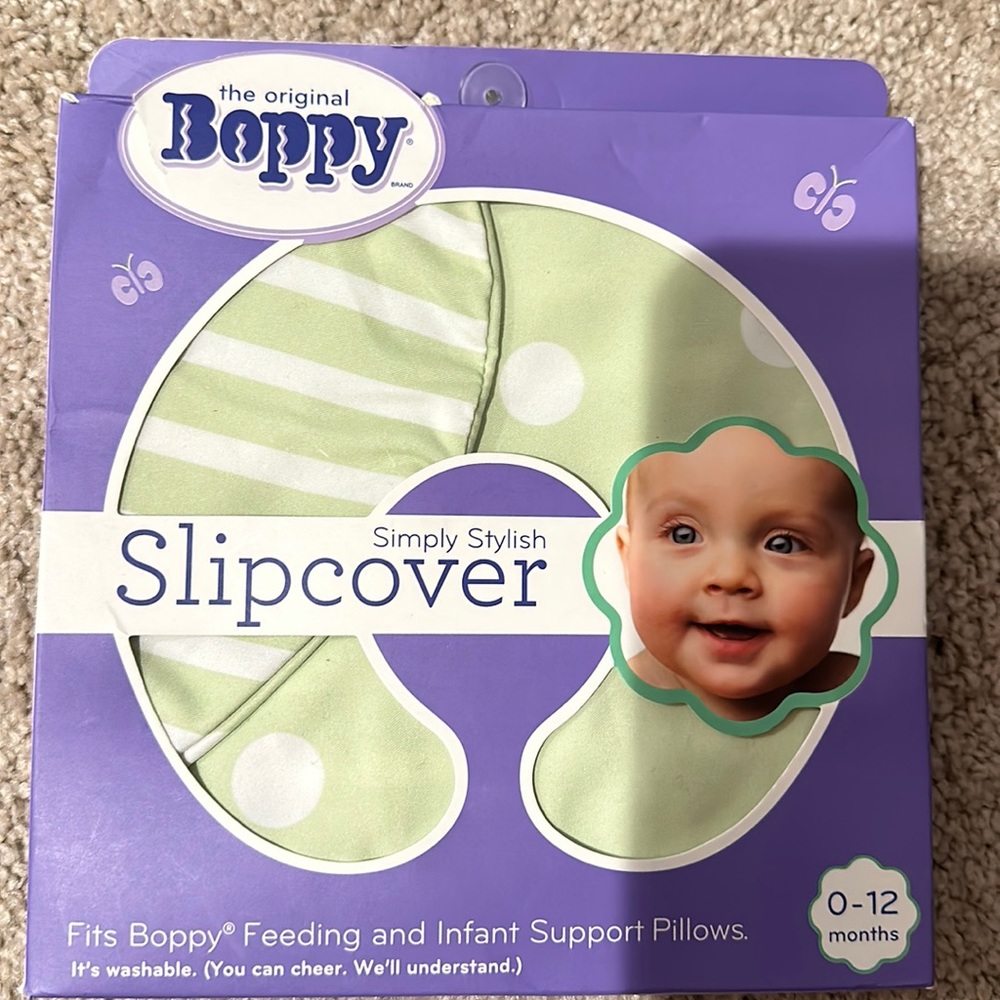 Brand New never used BOOPY SLIPCOVER 0-12 mons $20